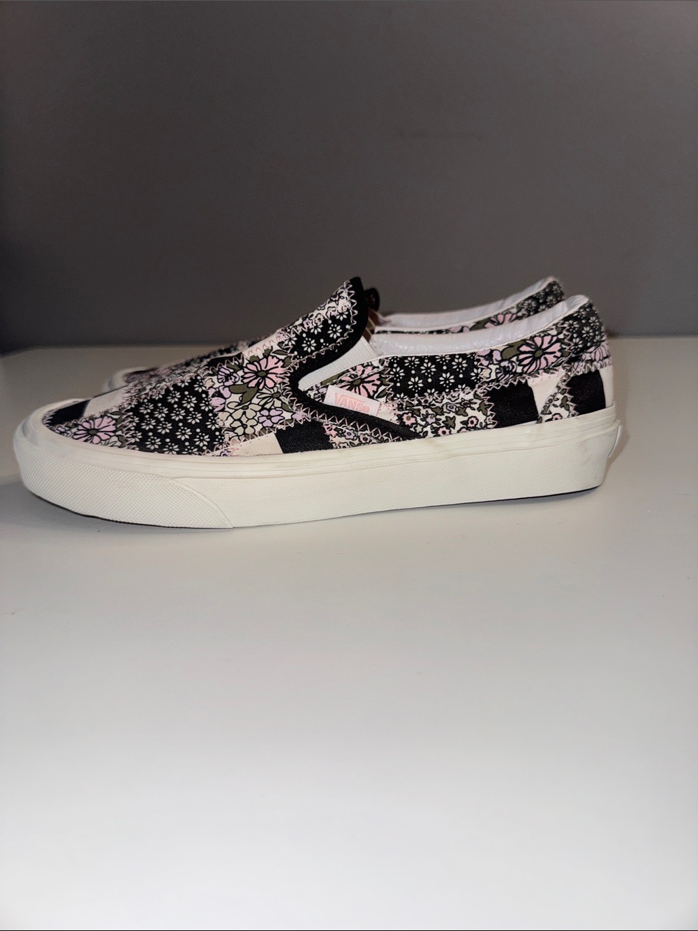 Vans Classic Slip-On Patchwork Floral Checkerboard Canvas Sneakers Size 8 - Picture 7 of 12